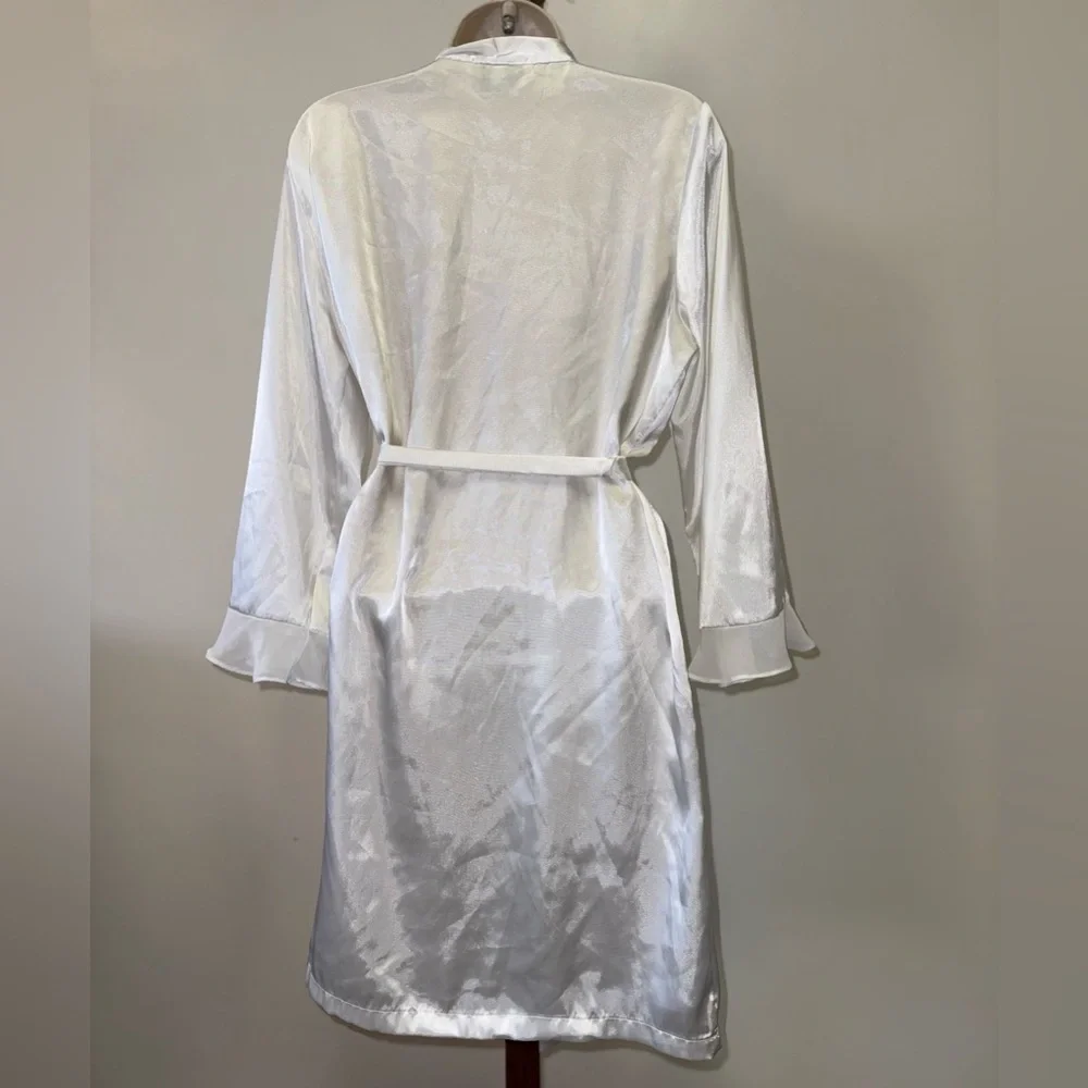 Apt. 9 (Small) White Polyester Ruffle//Flowy Robe - Picture 4 of 4